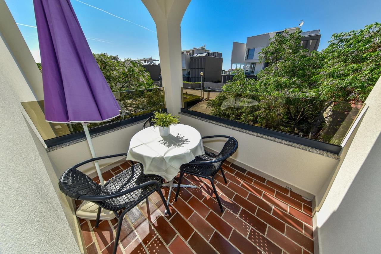 Apartmani Melia Zadar Exterior foto